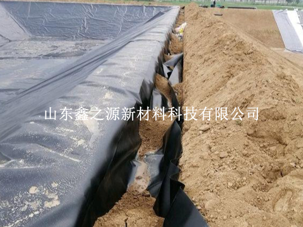 如何順利進(jìn)行沼氣池黑膜的修補(bǔ)工作？